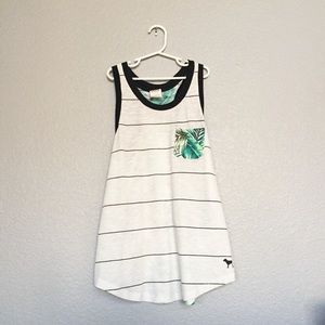 PINK Victoria’s Secret Tropical Tank Top Size S VS